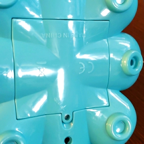 Jiadihong Octopus Automatic Bubble Blower - Picture 4 of 7